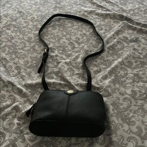 Anne Klein Black Crossbody Bag Sleek Minimalist Design